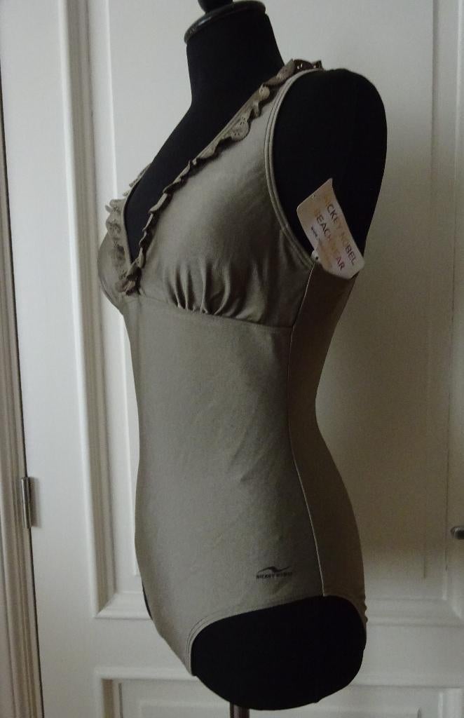 NIEUW Maat 50 TAUP Badpak met een kantje. Merk: Nickey Nobel, Kleding | Dames, Badmode en Zwemkleding, Overige kleuren, Nieuw