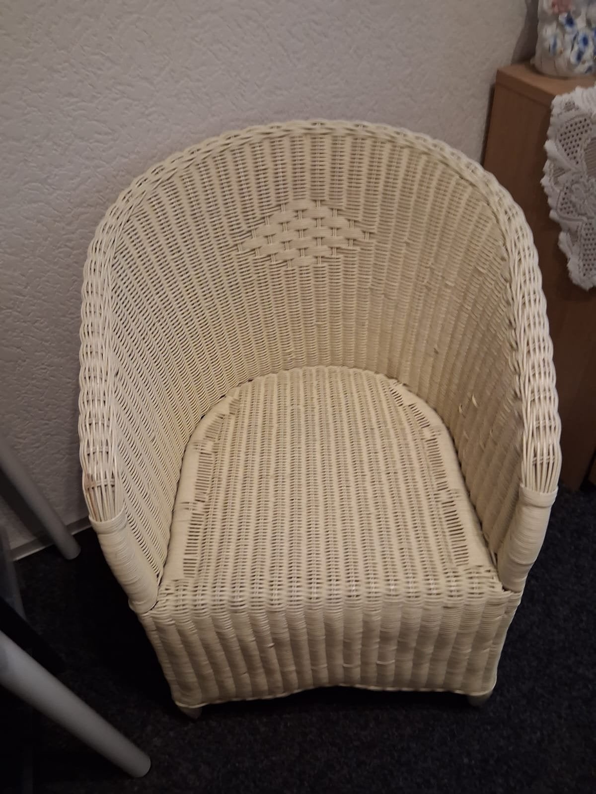Rotan stoel (exclusief roze kussen en knuffel), Ophalen, Overige kleuren, Riet of Rotan, Zo goed als nieuw