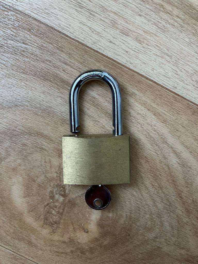 Nieuw gehard slot met sleutelsluiting, Ophalen of Verzenden, Nieuw