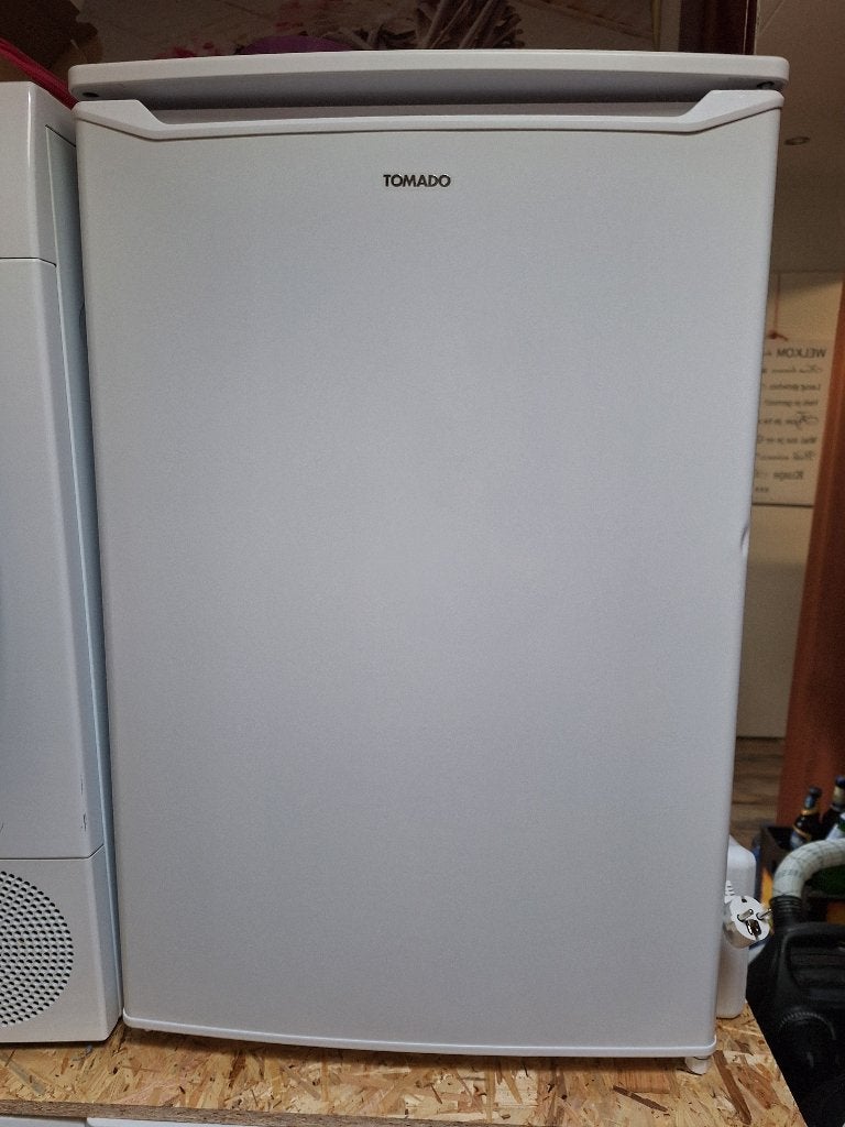 koelkast tafelmodel, Zonder vriesvak, 100 tot 150 liter, Zo goed als nieuw, 45 tot 60 cm