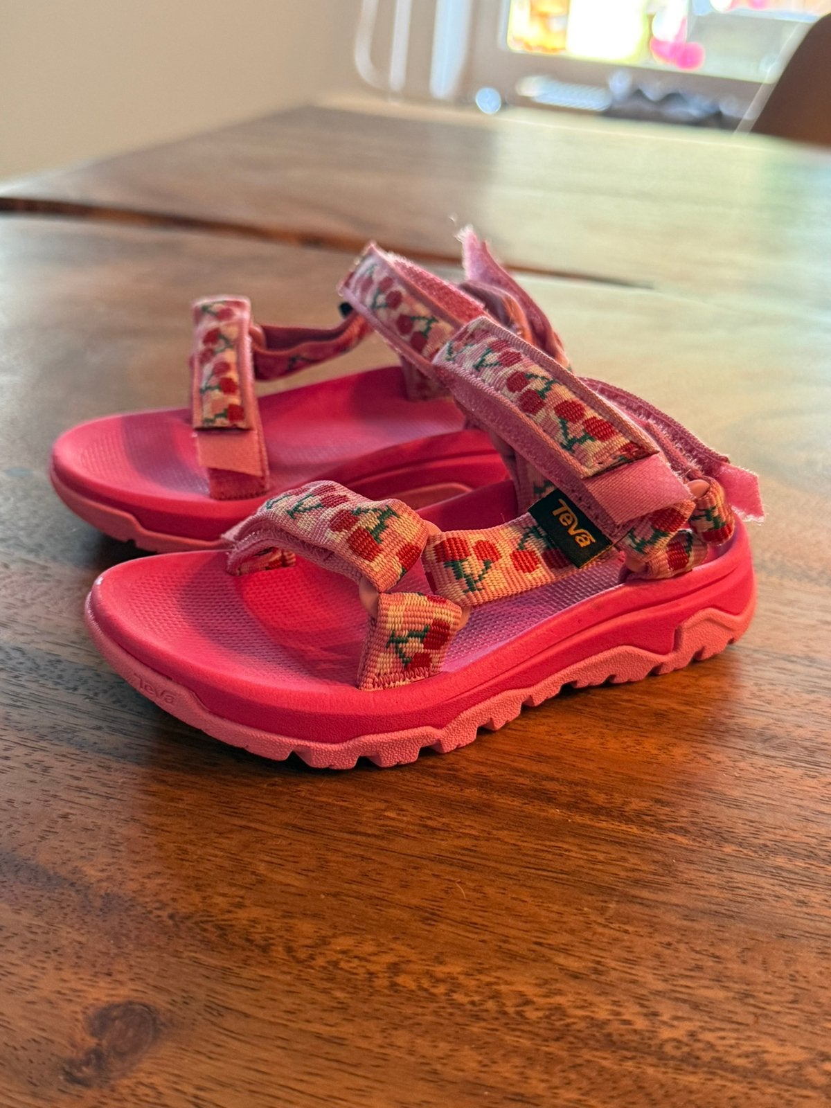 Teva sandalen maat 22, Nieuw!, Ophalen, Nieuw