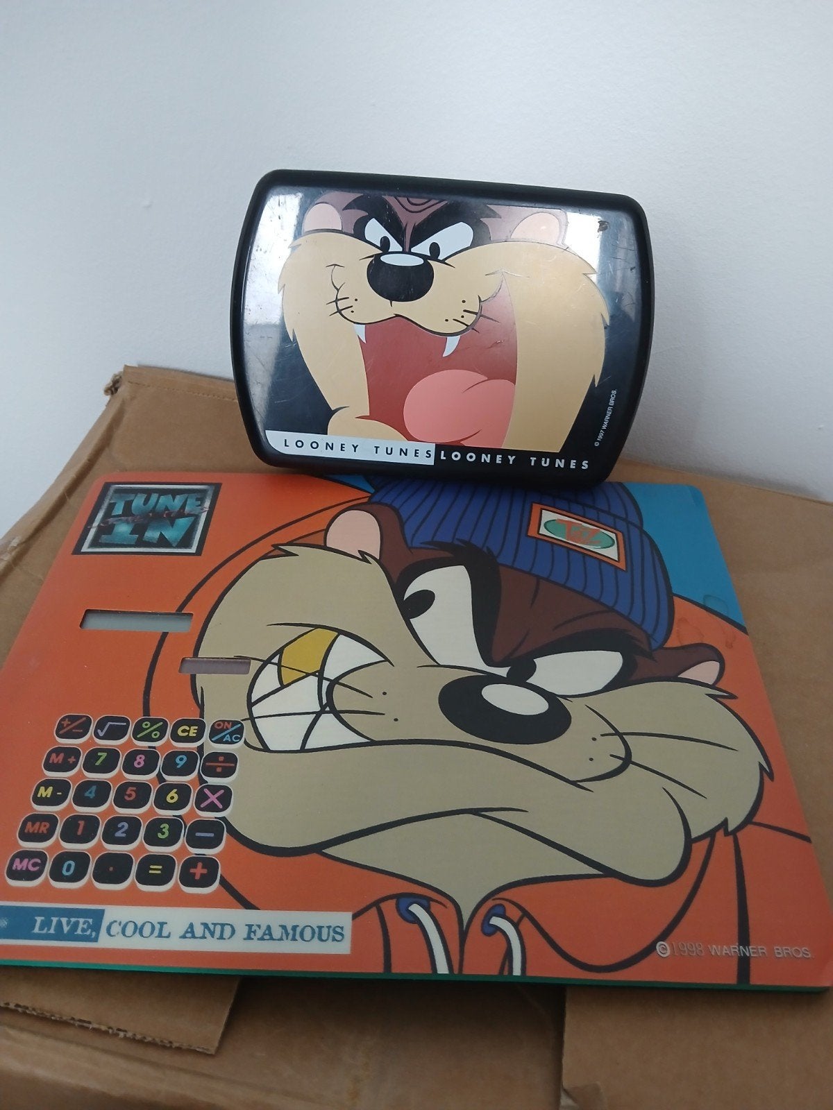 Looney Tunes muismat en broodtrommel, Ophalen of Verzenden, Overige figuren, Zo goed als nieuw, Overige typen