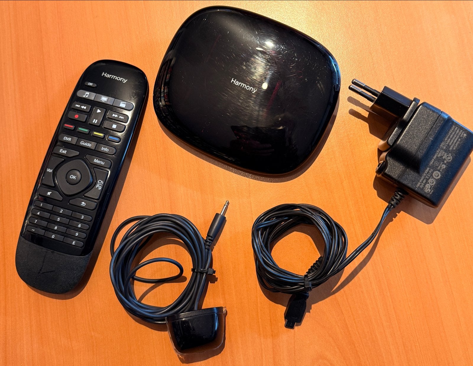 Logitech Harmony Smart Control systeem met transponder, Audio, Tv en Foto, Ophalen of Verzenden, Gebruikt, Universeel, Mediaspeler