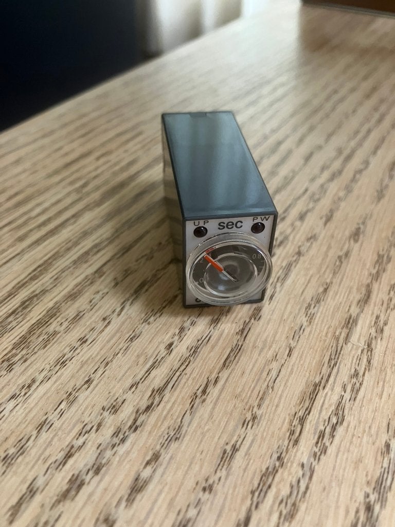 OMRON Solid State Timer H3Y, Ophalen of Verzenden, Nieuw
