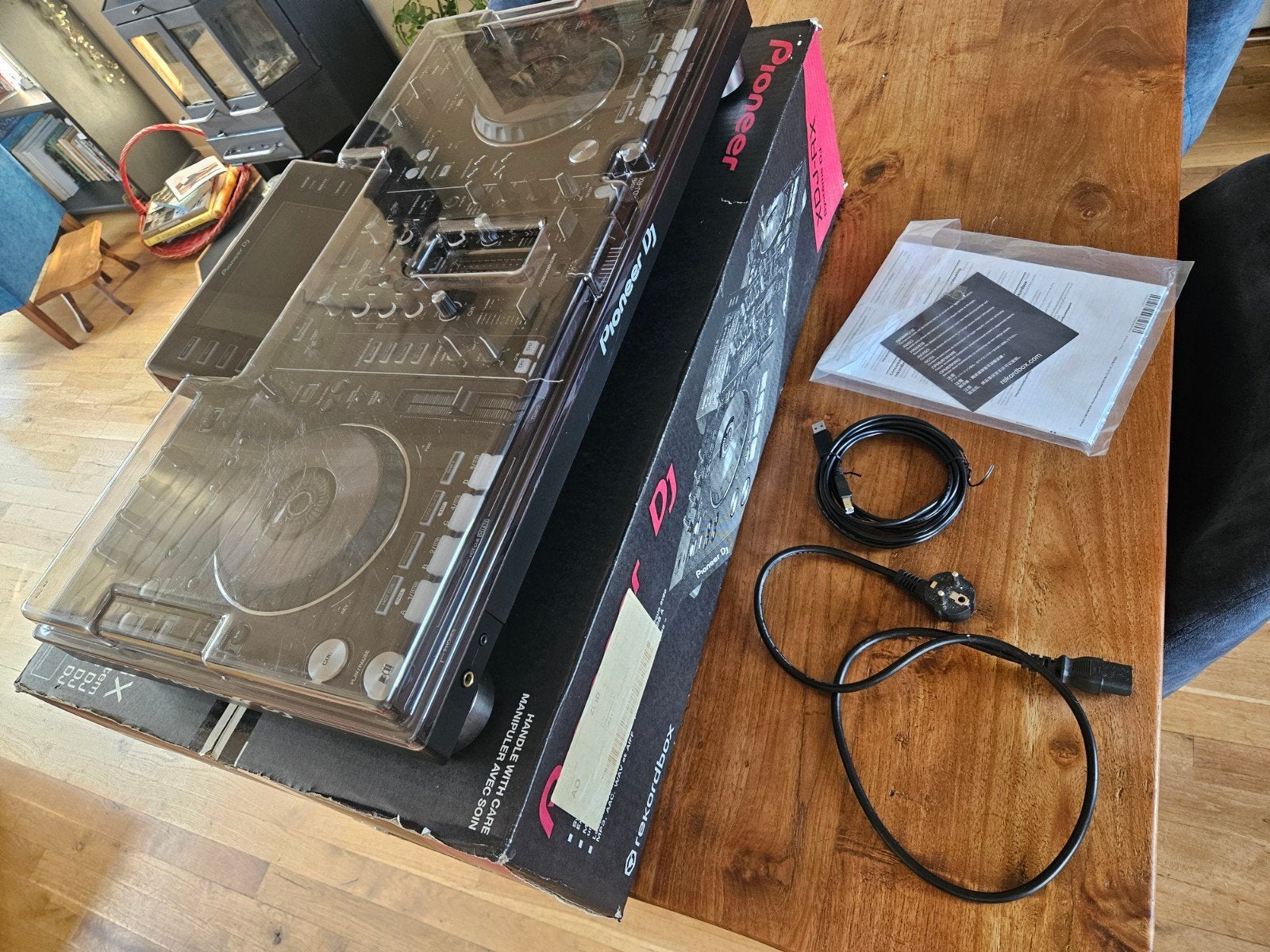 Pioneer XDJ-RX, Ophalen, Gebruikt