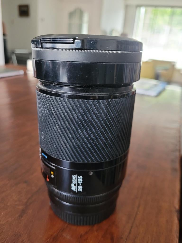 Minolta AF Lens 28-135mm f/4-4.5 - Zoomlens, Ophalen of Verzenden, Gebruikt, Standaardlens, Zoom