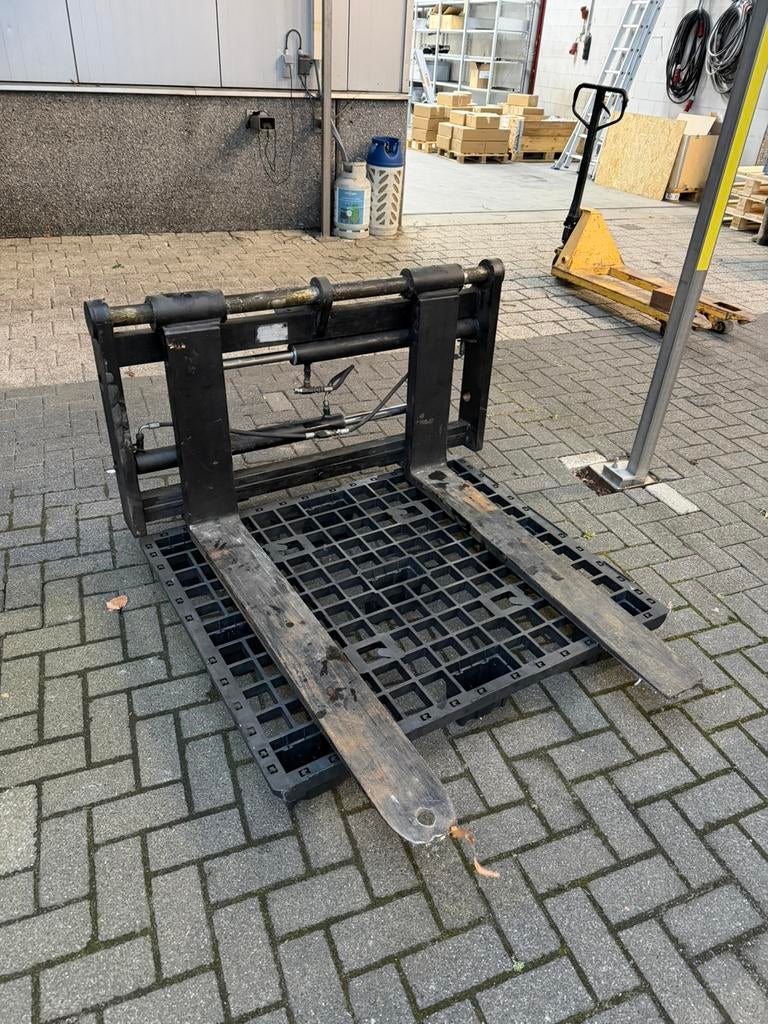 Vorkenbord met lepels FEM3A, 100 liter of meer, Ophalen, Zo goed als nieuw, Transportkar