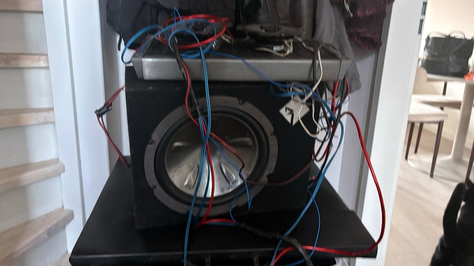 Complete Car Audio Upgrade: Pioneer Subwoofer + Kicker Verst, Ophalen, Gebruikt