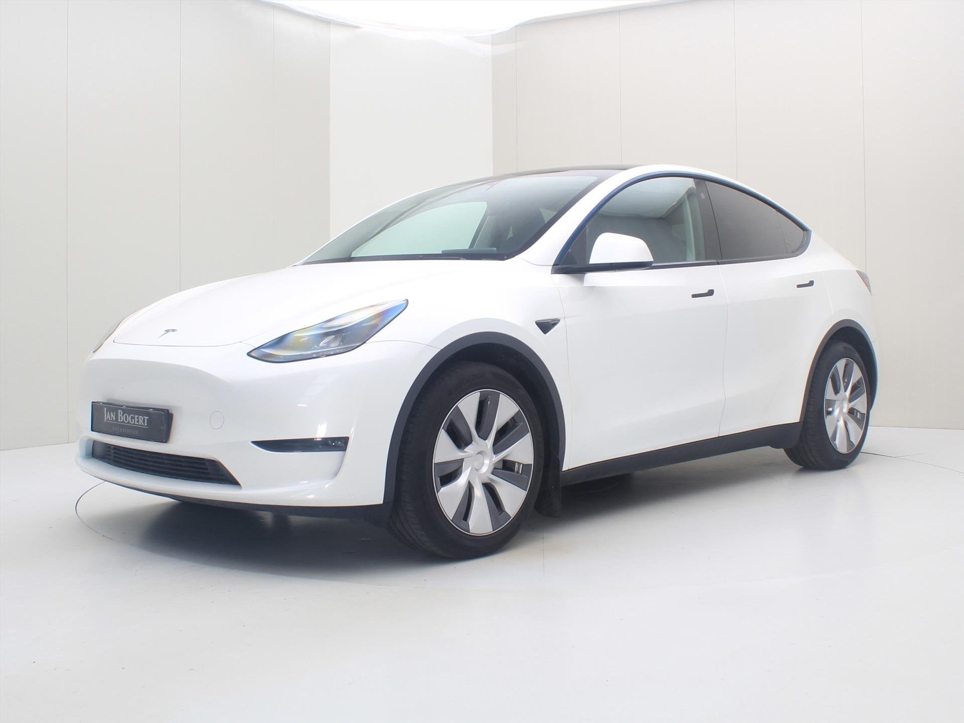 Tesla Model Y Long Range AWD 75kWh 351pk 93.8% SoH [ TREKHAA, Automaat, Gebruikt, Zwart, Wit