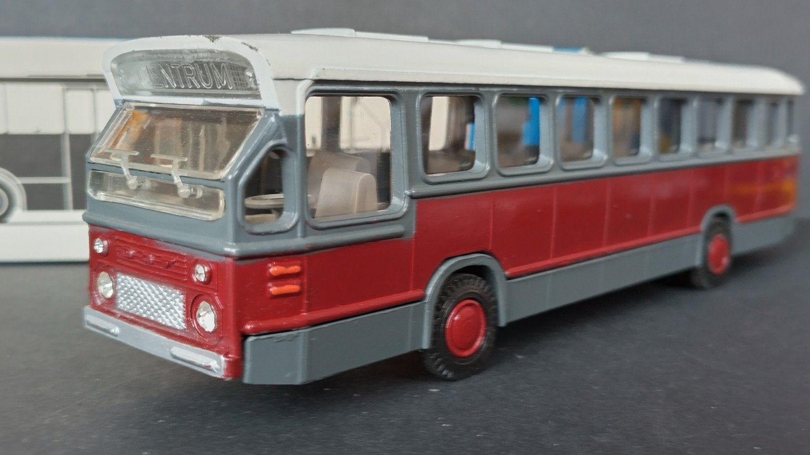 Daf Citybus nr 38 1:50 Lion Car Pol, Hobby en Vrije tijd, Modelauto's | 1:50, Verzenden, ., Zo goed als nieuw, Lion