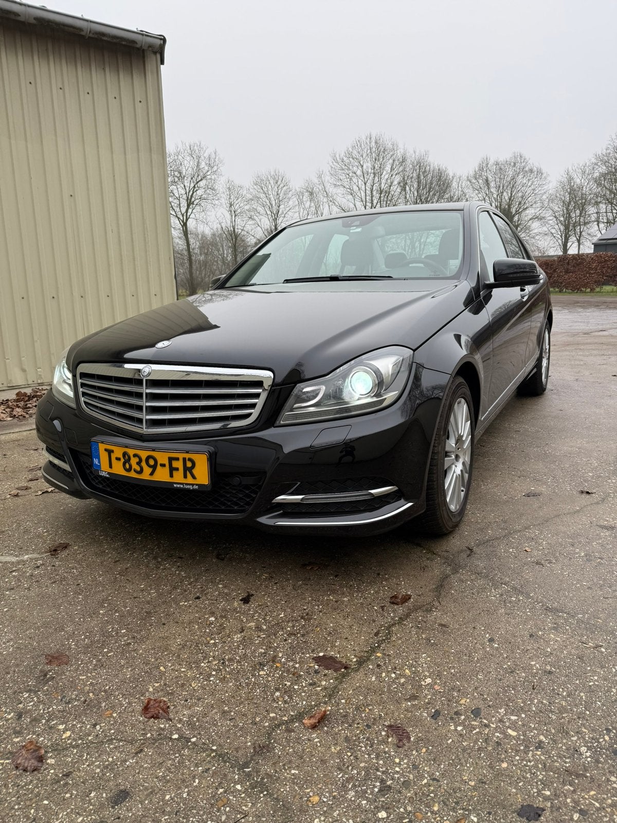 Mercedes-Benz C-Klasse C220 CDI Limousine 2013 Zwart, Auto's, Euro 5, Achterwielaandrijving, 1800 kg, Beige
