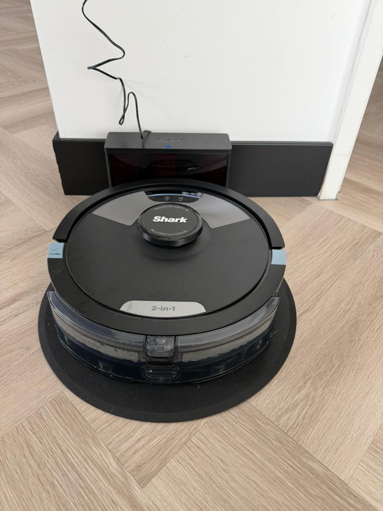 Shark Robotstofzuiger met Dweilfunctie - 2-in-1 Ultra, Witgoed en Apparatuur, Overige merken, Nieuw, Ophalen of Verzenden, Robotstofzuiger