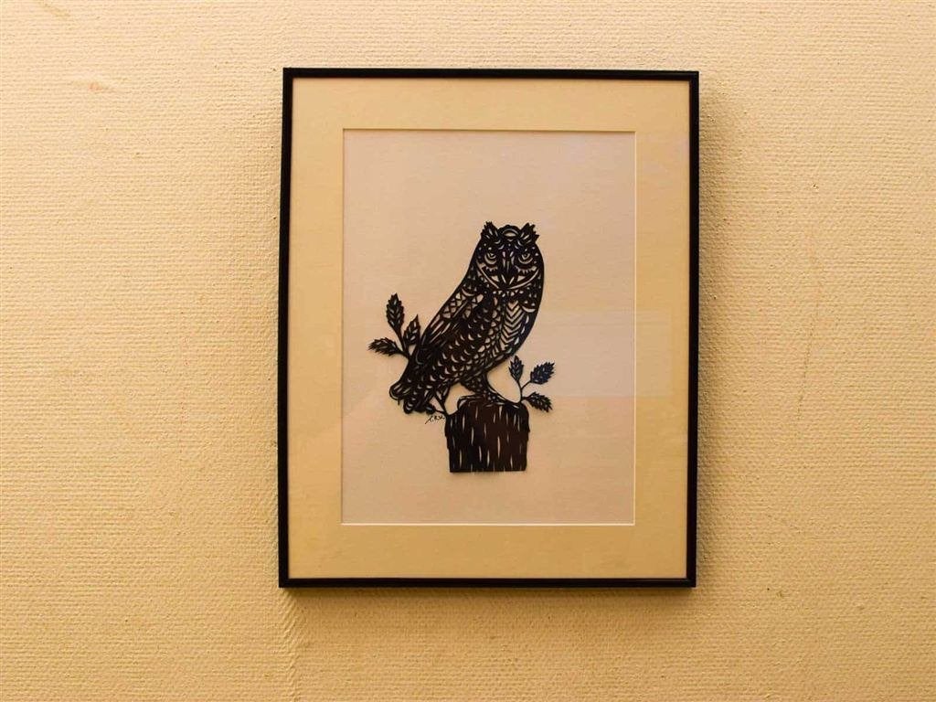 Ingelijste papierknipkunst 53389, Ophalen of Verzenden, Gebruikt