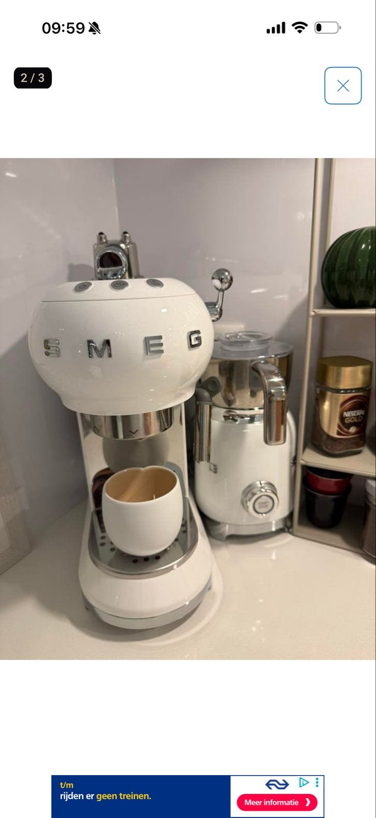 Smeg Espresso Apparaat - Stijlvol en Compact, Ophalen, Afneembaar waterreservoir, Espresso apparaat, Gemalen koffie
