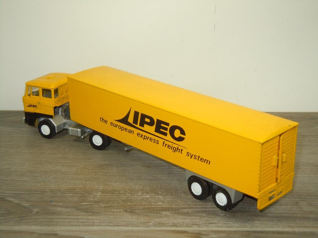 Daf 2800 Truck & Trailer IPEC - Lion Car Holland - 1:50, Gebruikt, Lion car, Verzenden, Holland