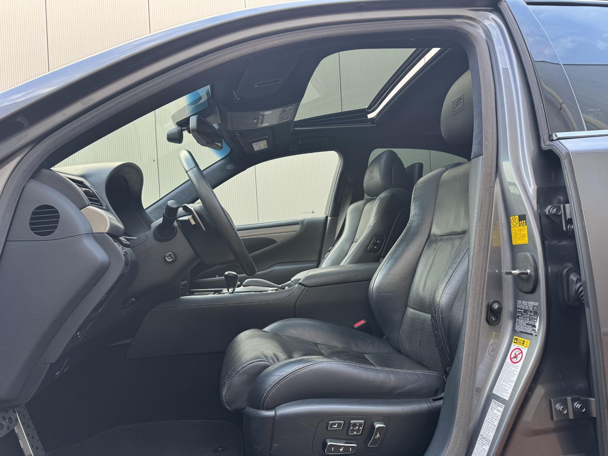 Lexus LS 600h F Sport *Dealer Onderhouden *Nieuwe HHC, Automaat, Stof, Gebruikt, Verwarmde buitenspiegels
