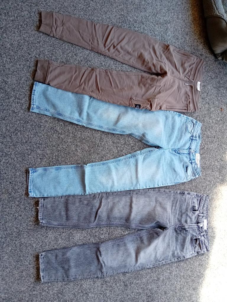 3 broeken, Kleding | Dames, Spijkerbroeken en Jeans, Ophalen of Verzenden, Zo goed als nieuw, Grijs, W27 (confectie 34) of kleiner