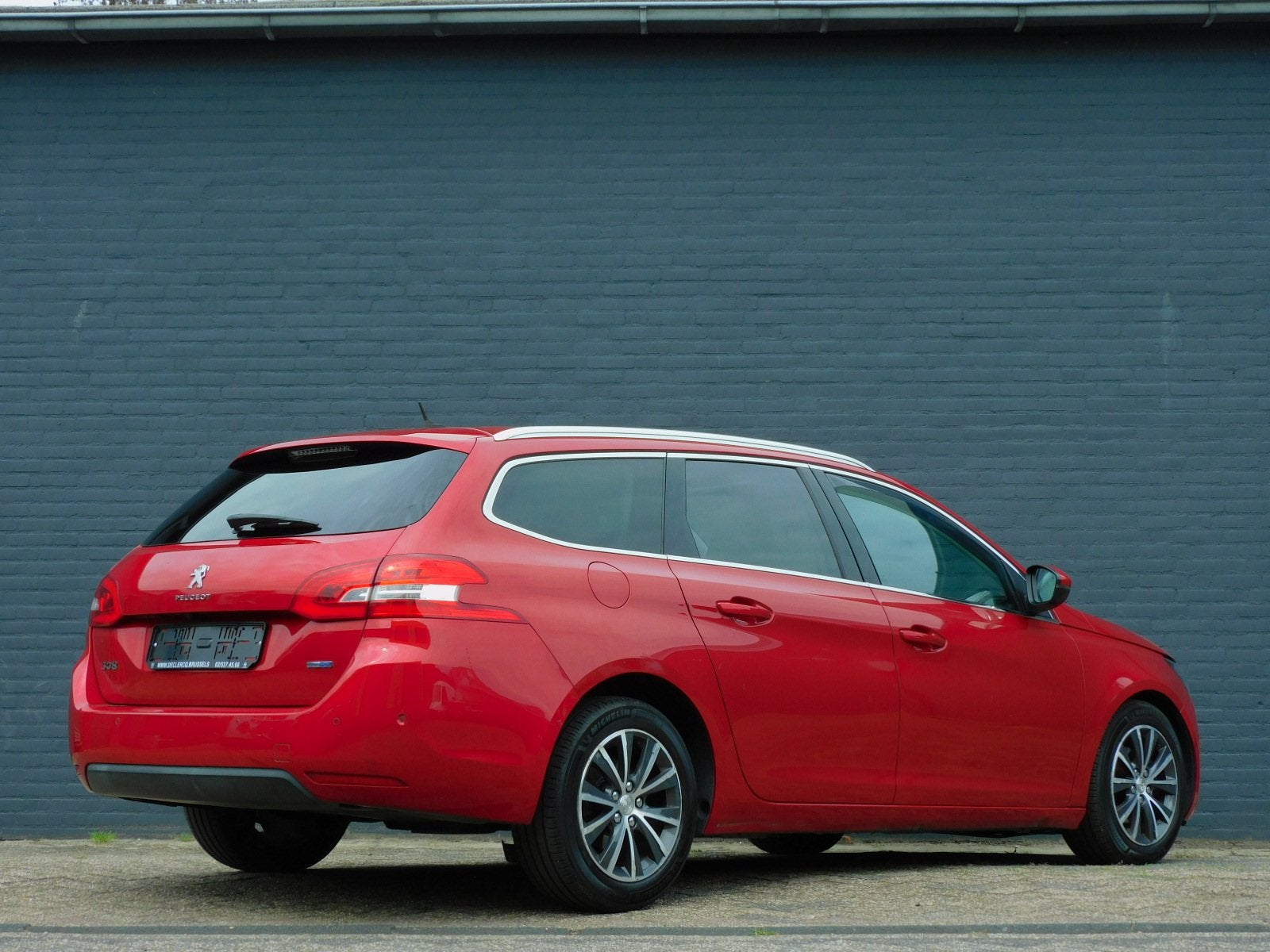 Peugeot 308 1.6 BlueHDi Allure 1e EIGENAAR! DEALER ONDERHOUD, Voorwielaandrijving, 1160 kg, Stof, Gebruikt