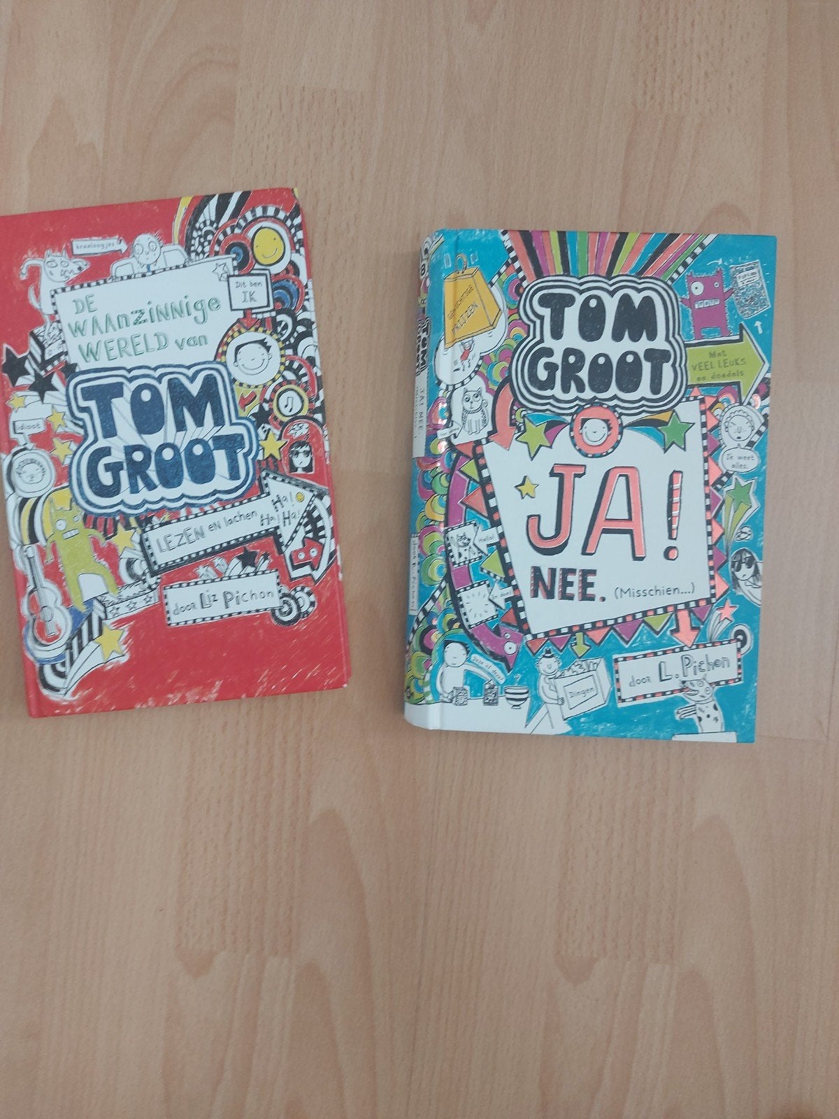 2x Tom Groot ( zgan ) samen 5 euro, Ophalen of Verzenden, Zo goed als nieuw, Liz Pichon, Fictie