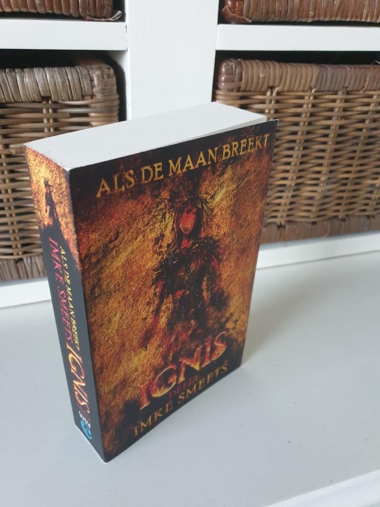 Imke Smeets - Ignis, Ophalen of Verzenden, Gelezen
