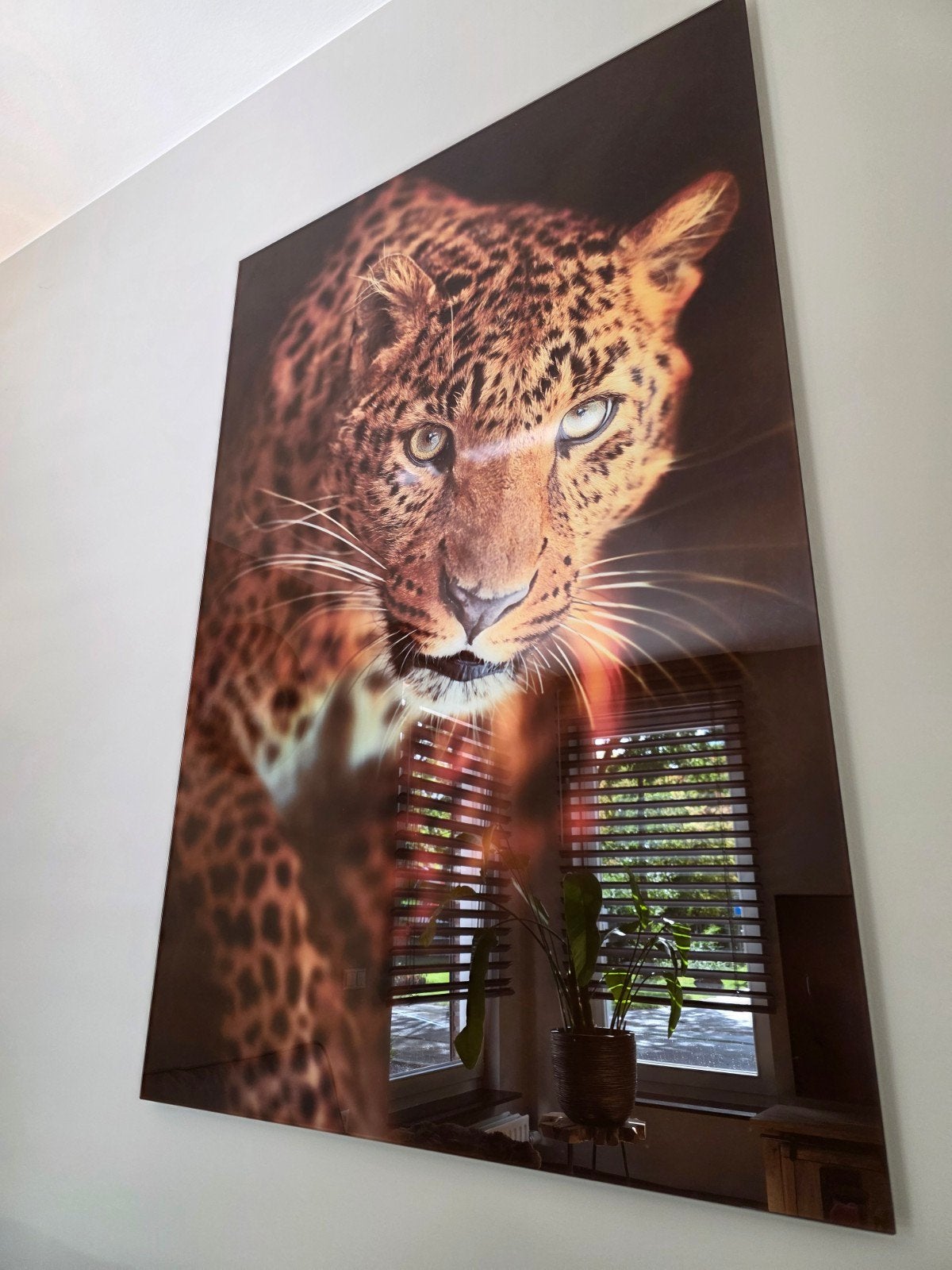 Te koop : Luipaard glasschilderij 80x120 cm, Huis en Inrichting, Ophalen, Zo goed als nieuw, Schilderij, 100 tot 125 cm