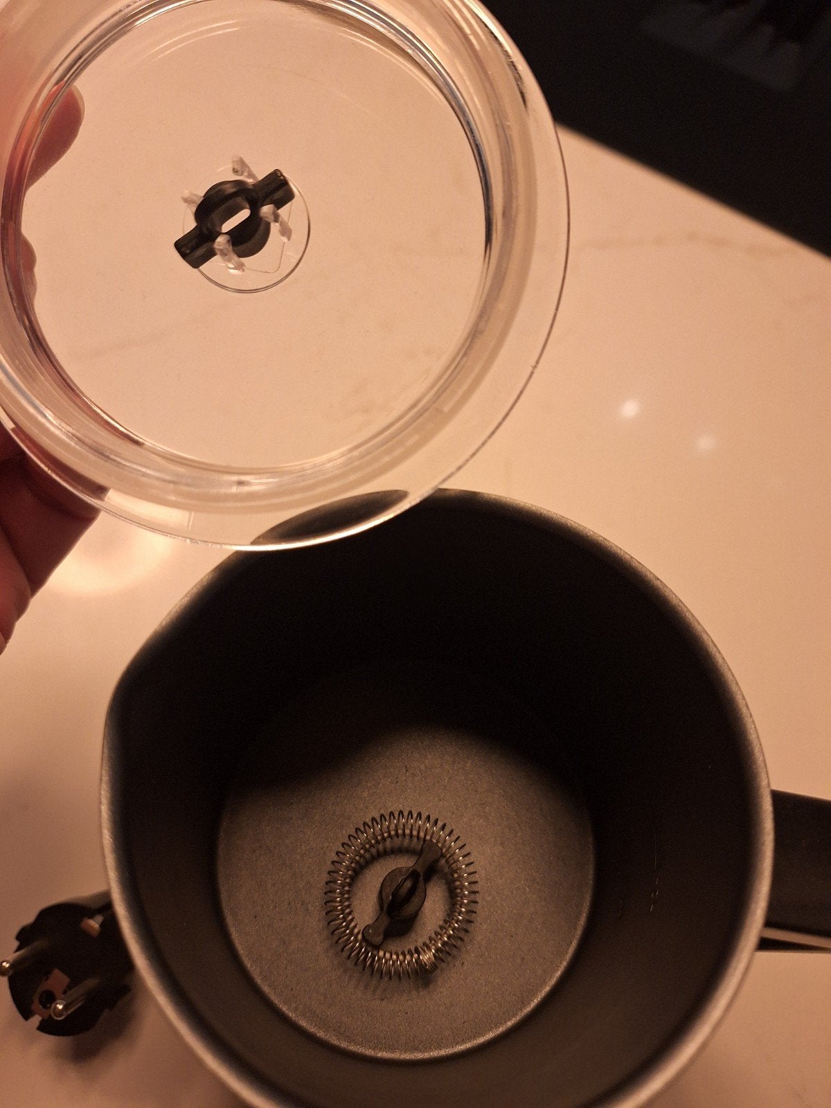 Foto 5 van Nespresso Mini + cups Inventum melkopschuimer