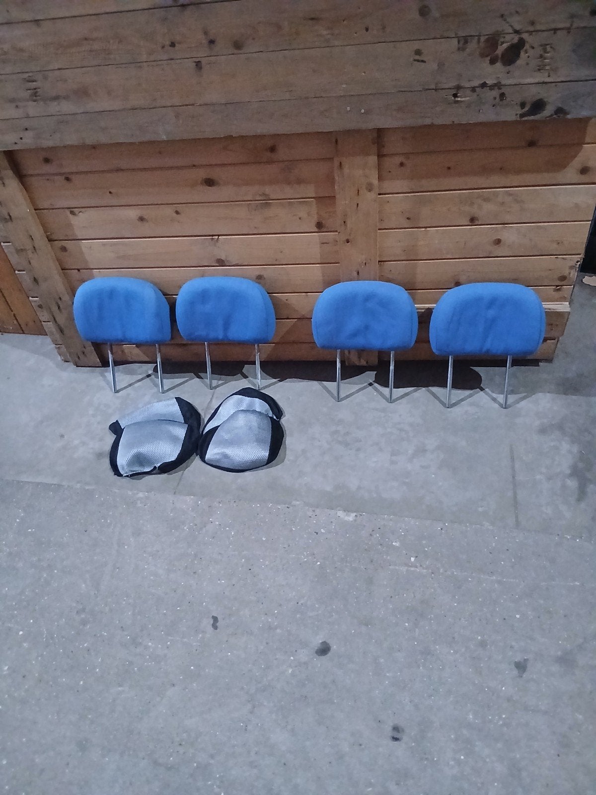 Set van 4 blauwe hoofdsteunen voor opel agila 2000 t.m.2007, Ophalen of Verzenden, Gebruikt, Universele onderdelen