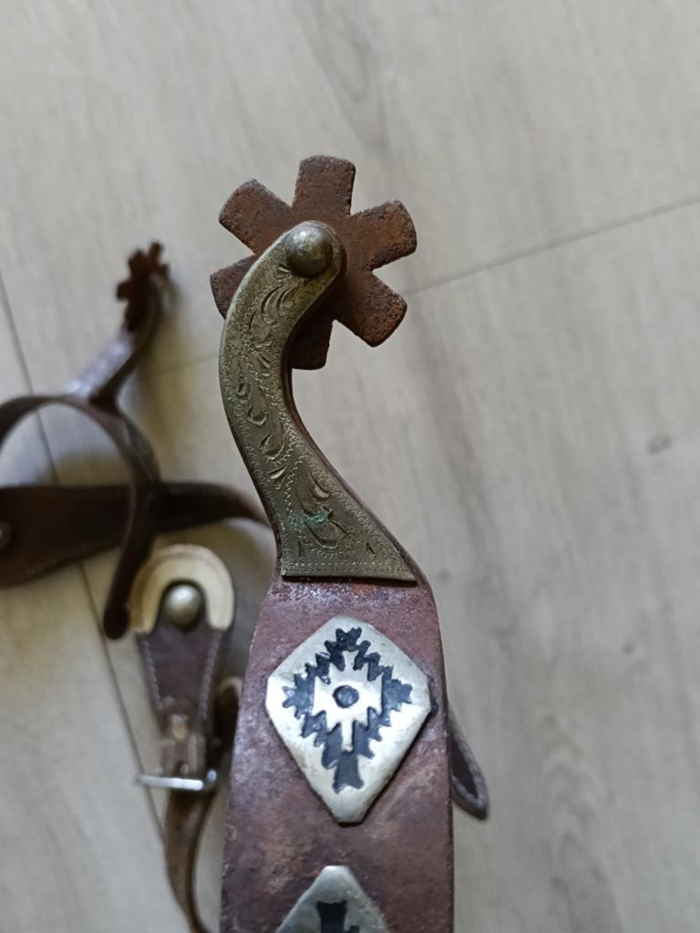 Westernsporen, rust-look en gravering, Ophalen of Verzenden, Western