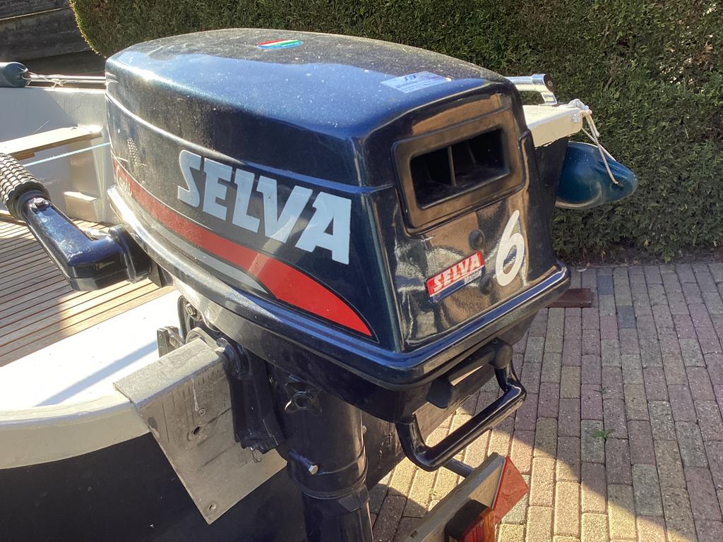 Buitenboordmotor Selva Capri 6pk, Watersport en Boten, Ophalen, Gebruikt, Motor en Techniek