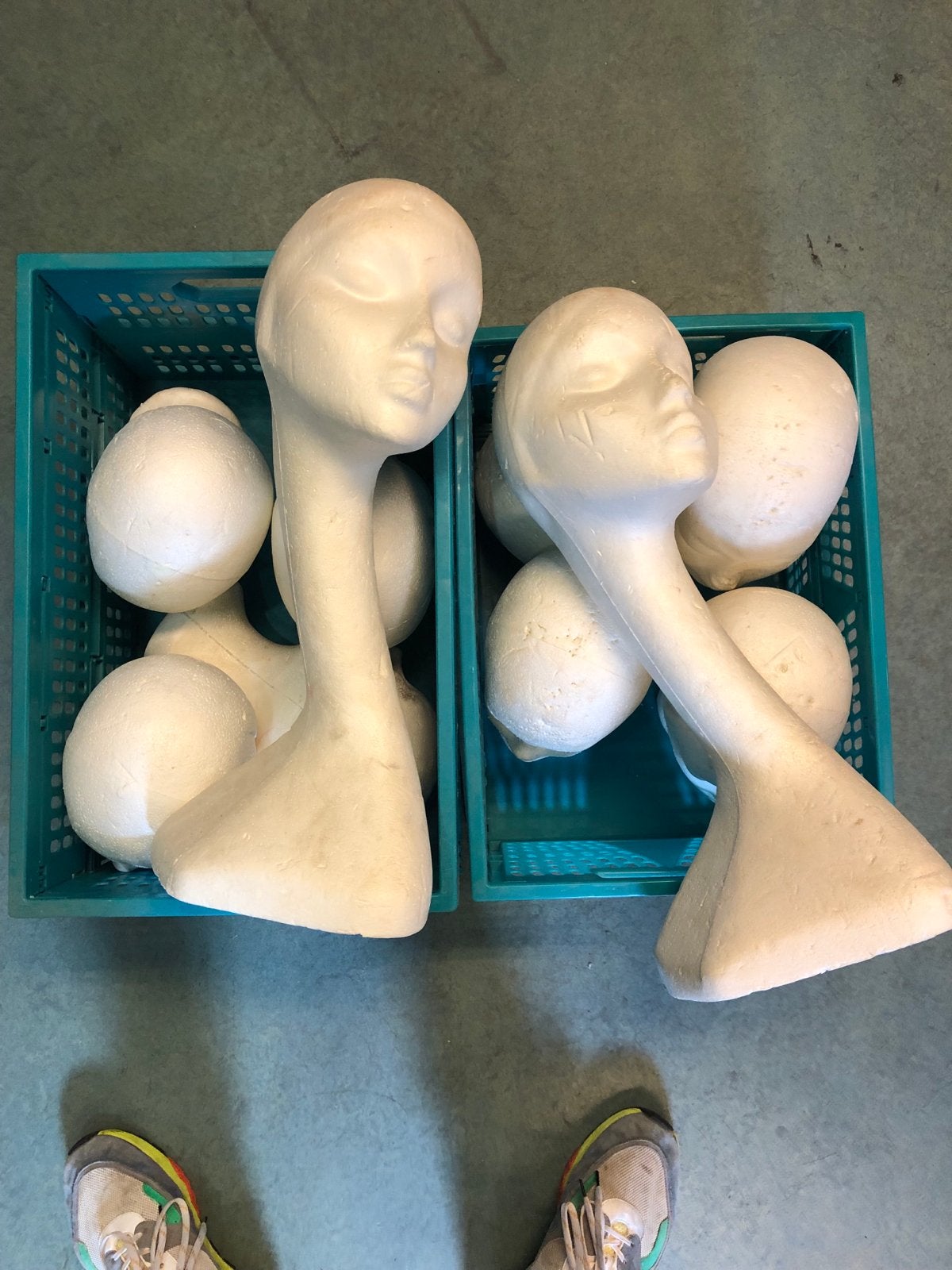 Piepschuim etalagehoofden en bollen, Hobby en Vrije tijd, Ophalen of Verzenden