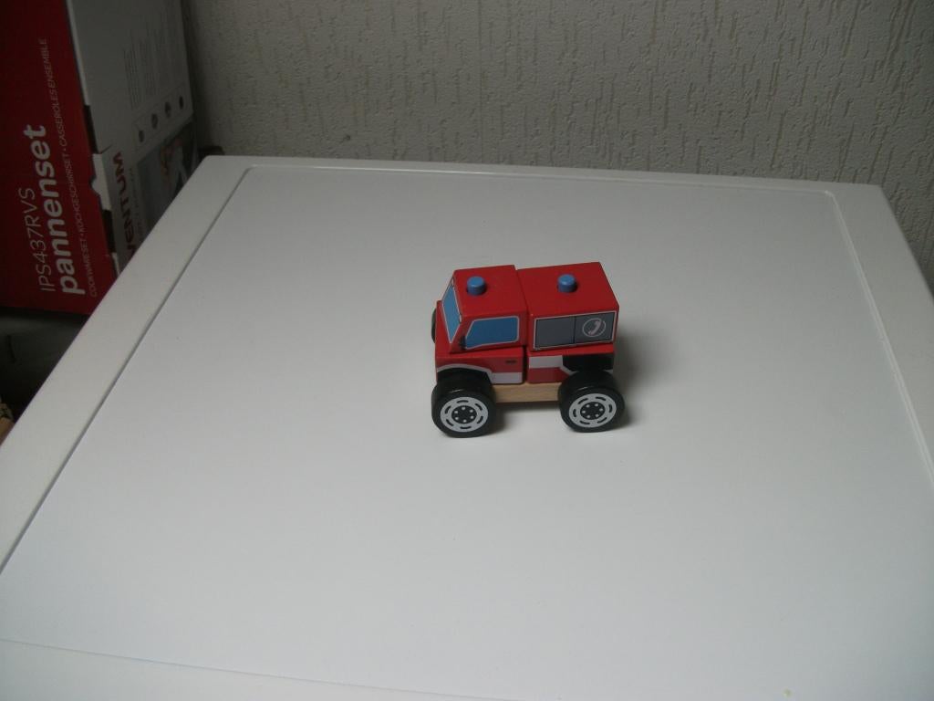Play Tive stapelauto, Kinderen en Baby's, Ophalen of Verzenden, Gebruikt