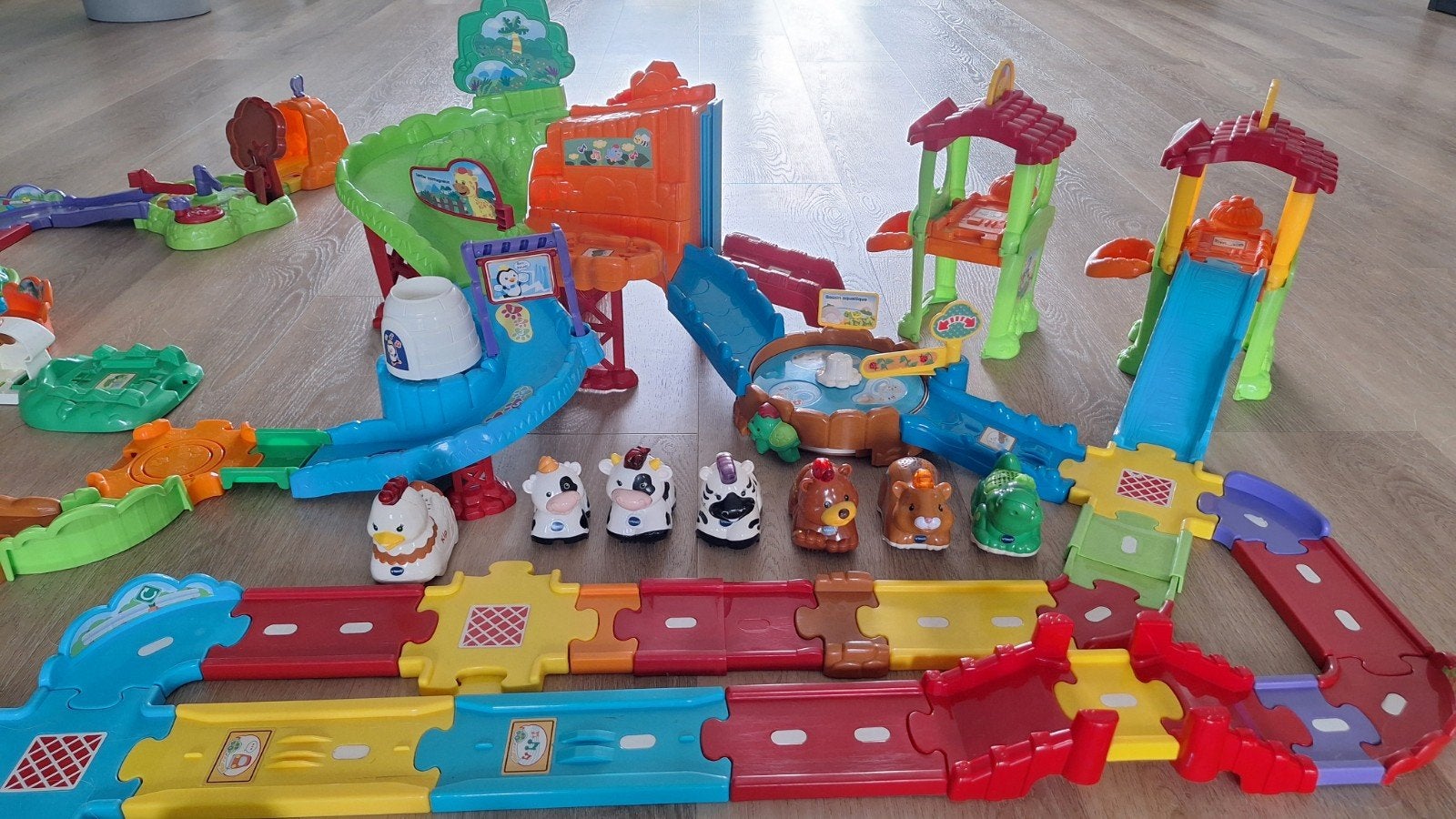 Uitgebreide VTech Zoef Zoef Dierenbaan set met licht/geluid., Ophalen of Verzenden, Zo goed als nieuw, 6 maanden tot 2 jaar