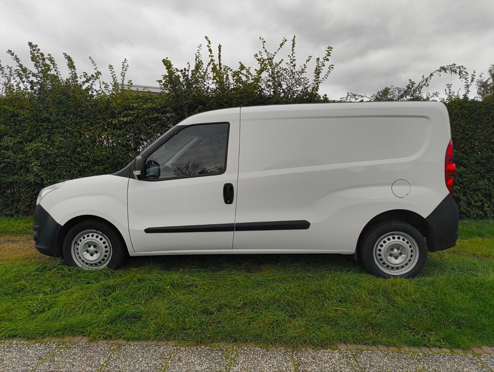 Opel Combo 1.6 Cdti 105pk L2h1 S/S DPF, Auto's, Voorwielaandrijving, Euro 6, 4 cilinders, Wit