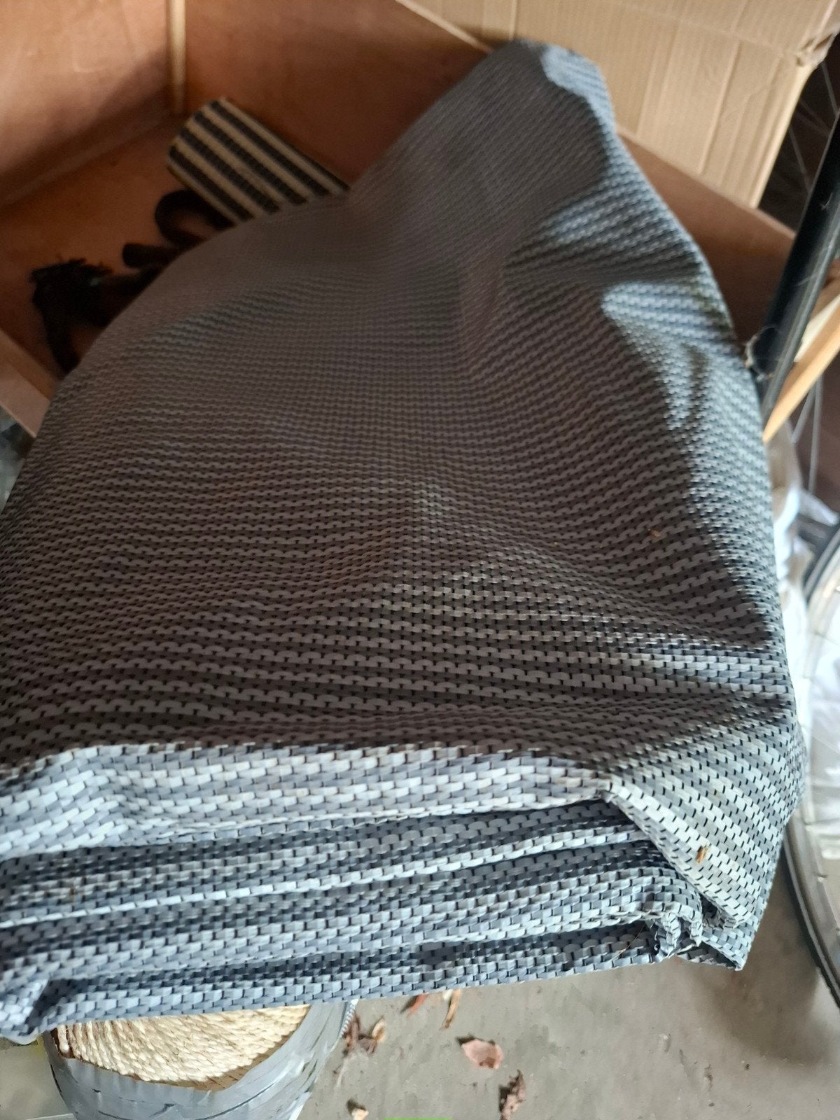 Grijs/wit geweven doek, 500cm lang voortent gronddoek, Ophalen of Verzenden, Gebruikt