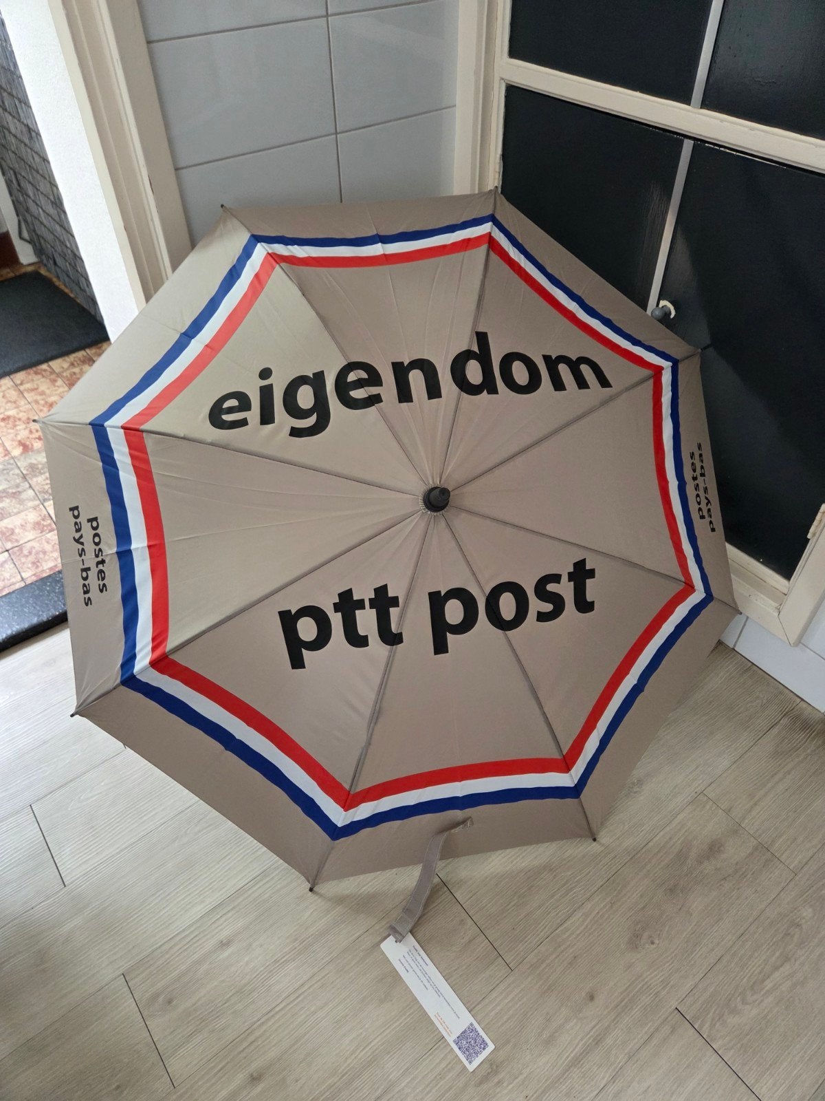 Vintage PTT Post paraplu - 'eigendom ptt post', Ophalen of Verzenden, Nieuw, Overige kleuren