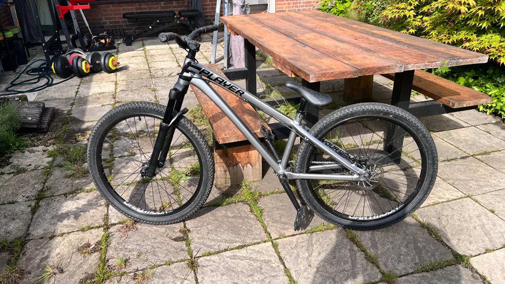 Dartmoor Two6Player Evo | Maat L | Dirt Jump Bike | 26”, Fietsen en Brommers, Gebruikt, Hardtail, Schijfrem, Ophalen