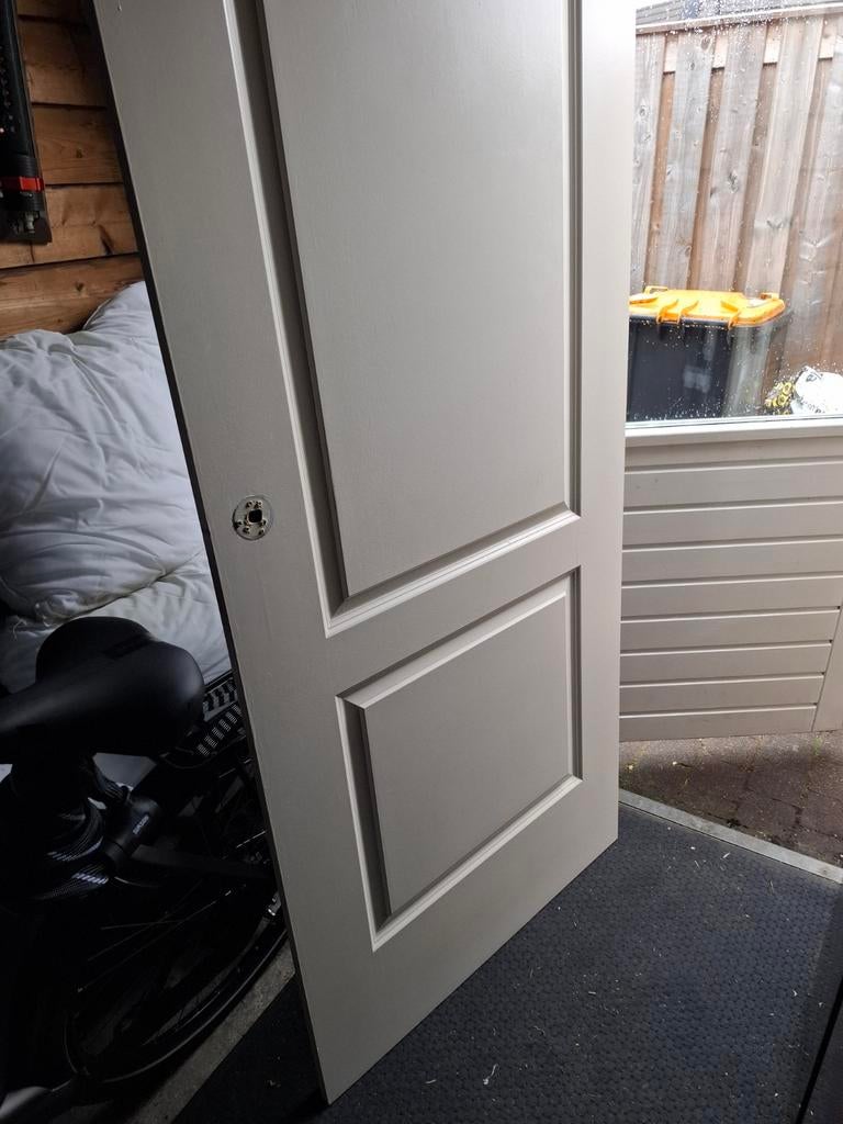 Gratis binnendeur opdek., Doe-het-zelf en Verbouw, Deuren en Horren, Ophalen of Verzenden, Gebruikt, Binnendeur, 200 tot 215 cm