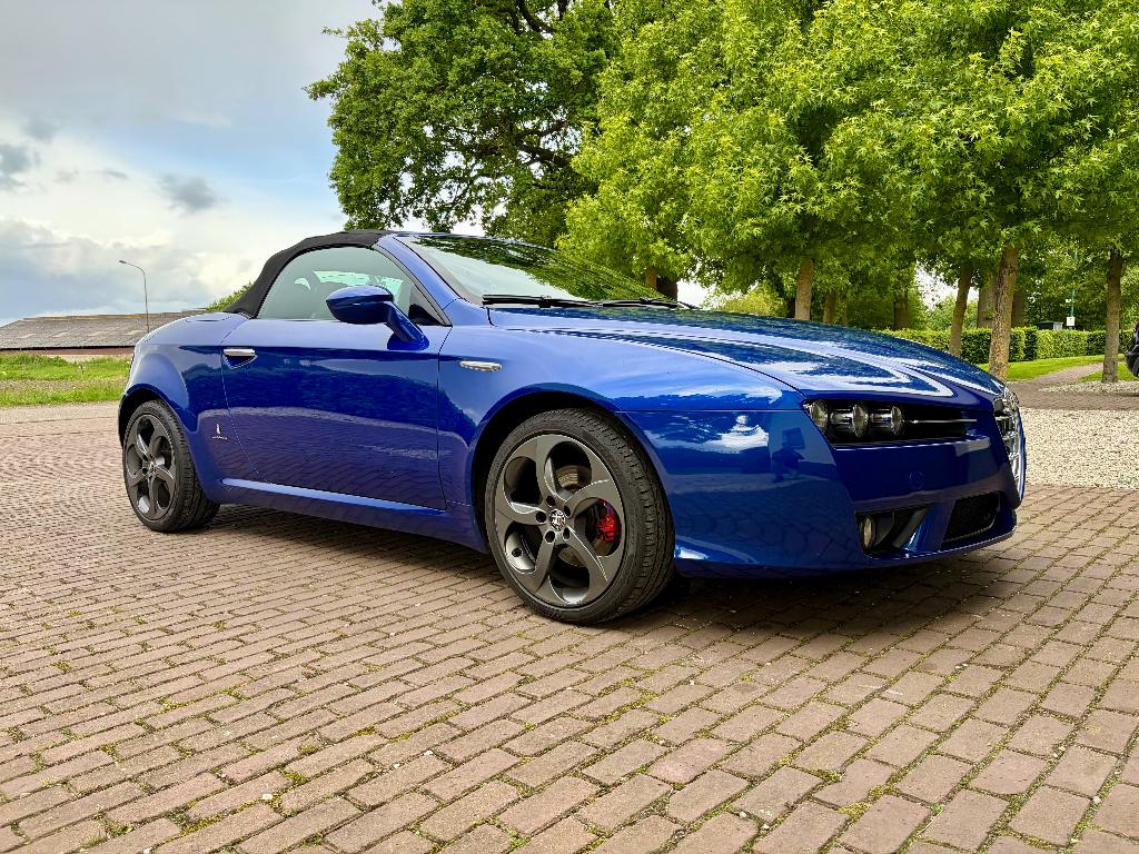Alfa Romeo Spider 2.2 JTS Exclusive | 2007 | 185 pk, Auto's, Alfa Romeo, Zwart, 4 cilinders, Cabriolet, Spider