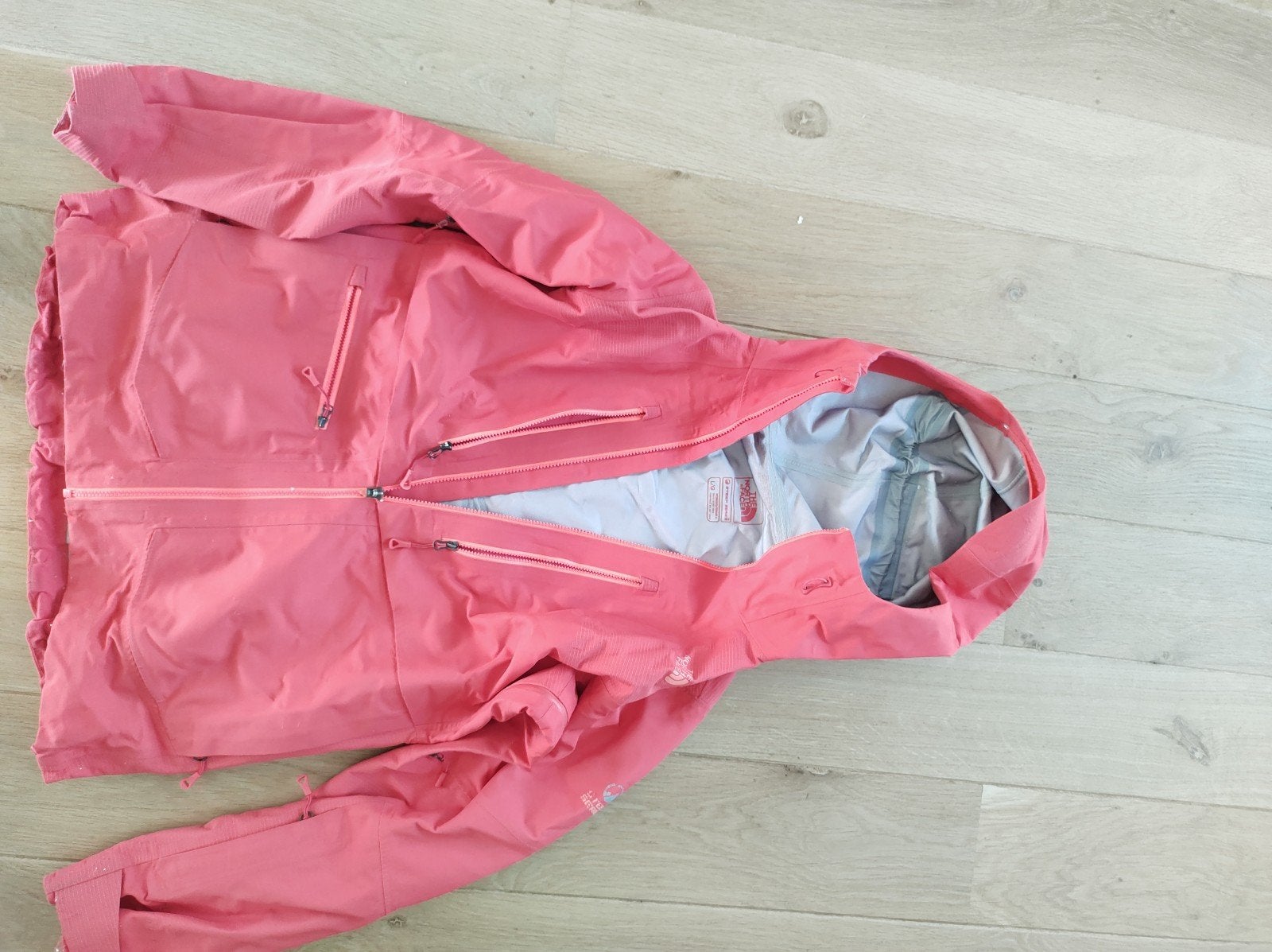 The North Face Steep Series dames gore text jas - Maat L, Kleding | Dames, Wintersportkleding, Maat 42/44 (L), Ophalen of Verzenden