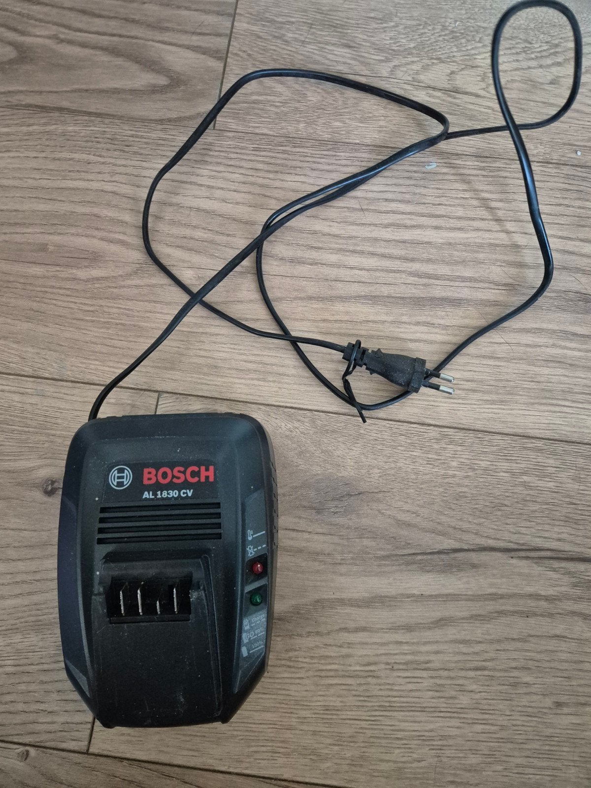 Bosch AL 1830 CV Snellader voor Accu's, Ophalen of Verzenden, Zo goed als nieuw