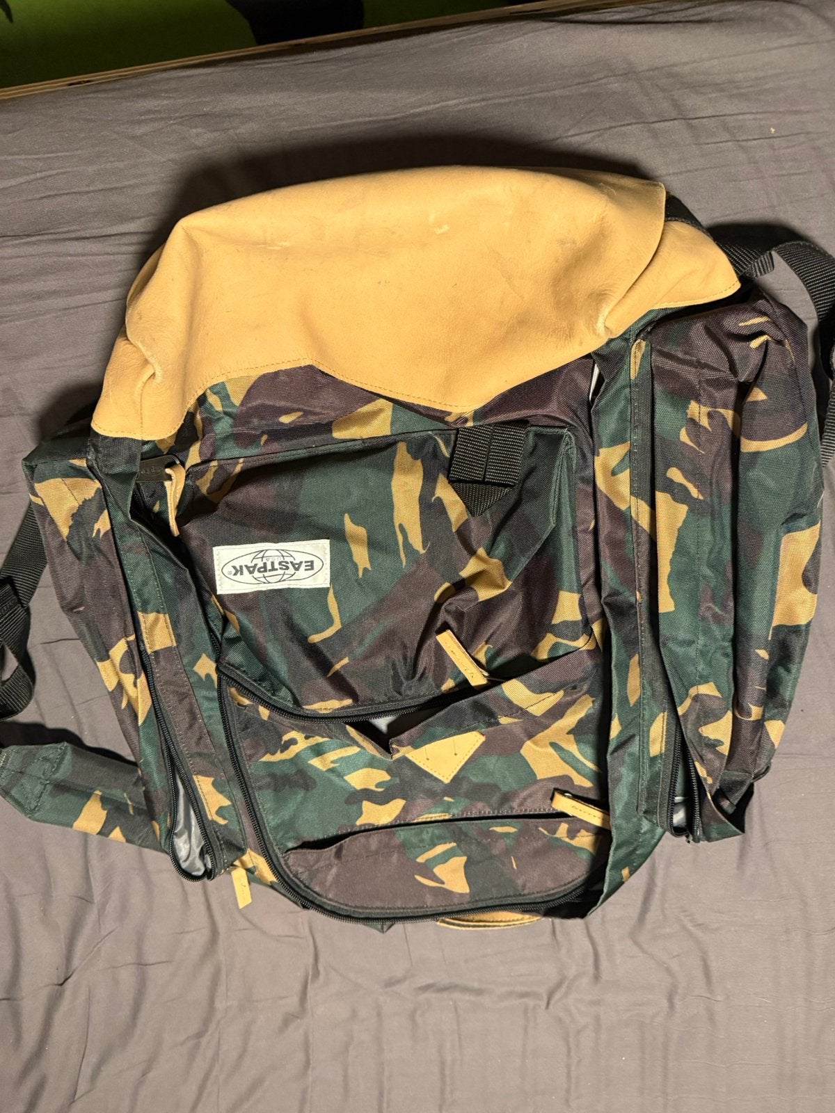 Eastpak rugzak, Sieraden, Tassen en Uiterlijk, Tassen | Rugtassen, Ophalen, 25 tot 40 cm, Zo goed als nieuw, Waterdicht