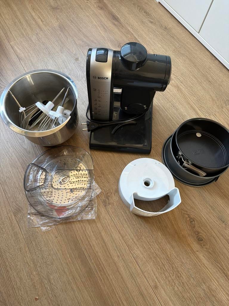 Bosch Keukenmachine met accessoires - Zo goed als nieuw, 3 snelheden of meer, Ophalen of Verzenden, Zo goed als nieuw, 2 tot 3 liter