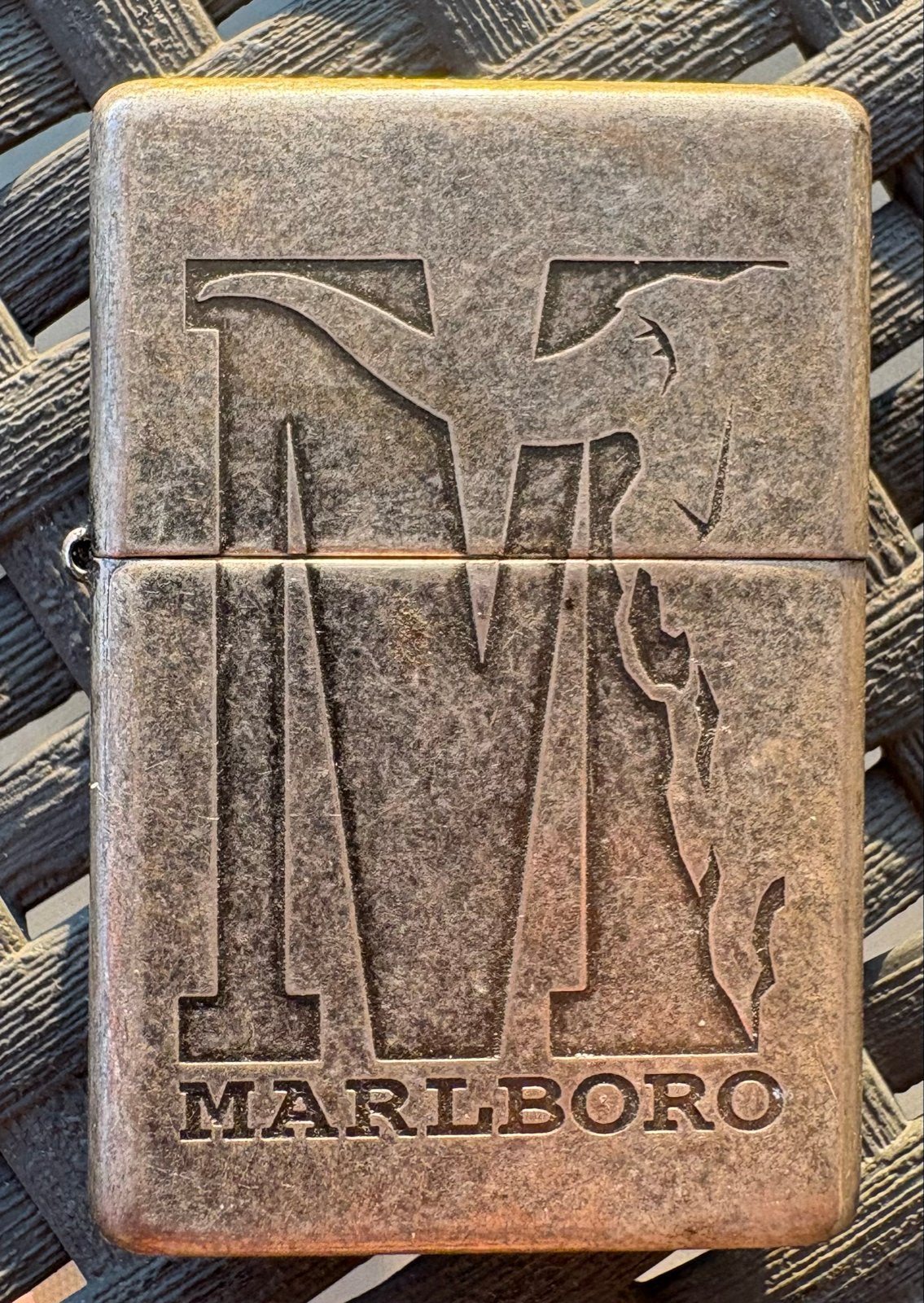 Zippo Marlboro aansteker - Vintage editie 2000, Verzamelen, Ophalen, Gebruikt, Aansteker