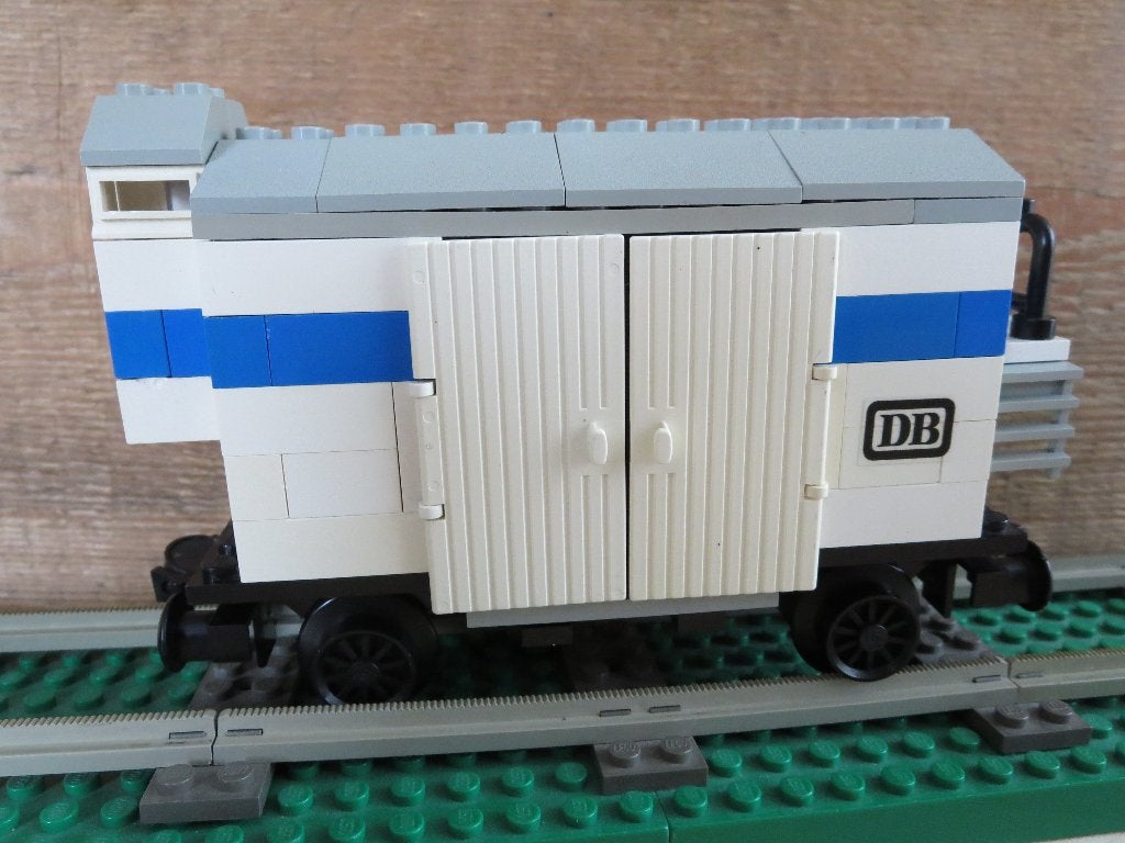 12V Rails Trein Gesloten Goederen Wagon (7730; 12 Volt), Kinderen en Baby's, Overige thema's, Lego, Ophalen of Verzenden, Zo goed als nieuw
