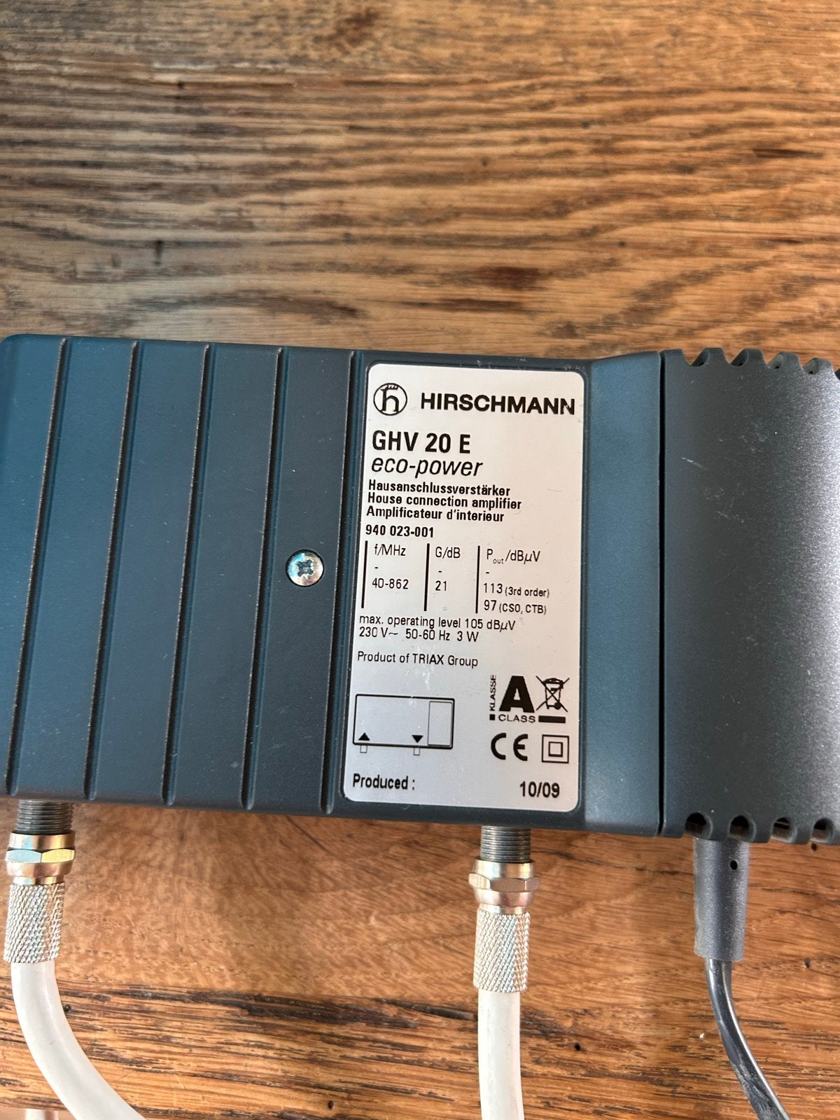 Hirschmann GHV 20 E eco-power versterker met splitter, Ophalen of Verzenden, Gebruikt, Minder dan 2 meter, Tv-kabel