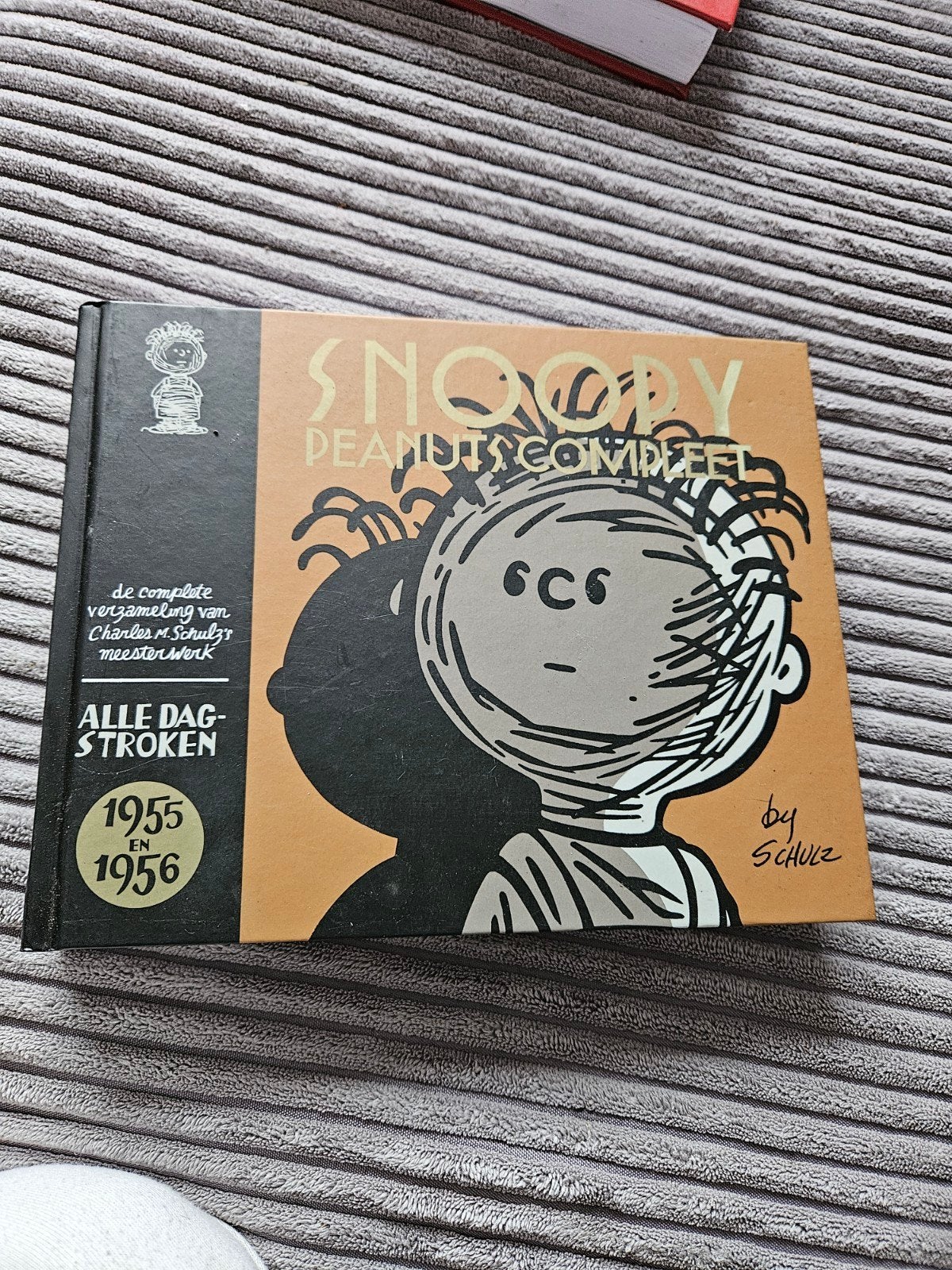 Snoopy Peanuts Compleet: Alle Dagstroken 1955 en 1956, Eén stripboek, Ophalen of Verzenden, Zo goed als nieuw