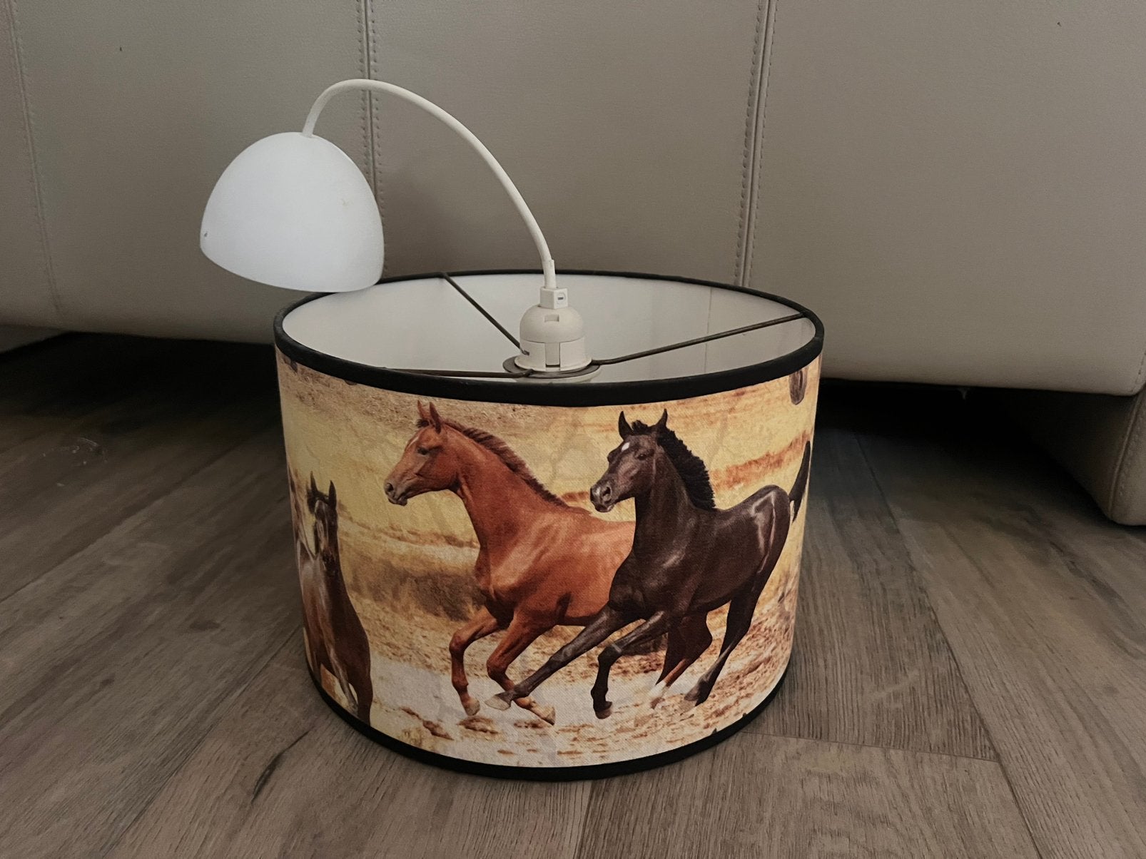 Lamp met paarden afbeeldingen, leuk op kinderkamer, Hanglamp, Bruin, Rond, 30 cm
