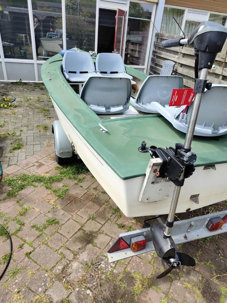 Volksboot 480 Electrisch.Direct varen!, Watersport en Boten, Ophalen, Tot 10 pk, Elektrisch, 3 tot 6 meter