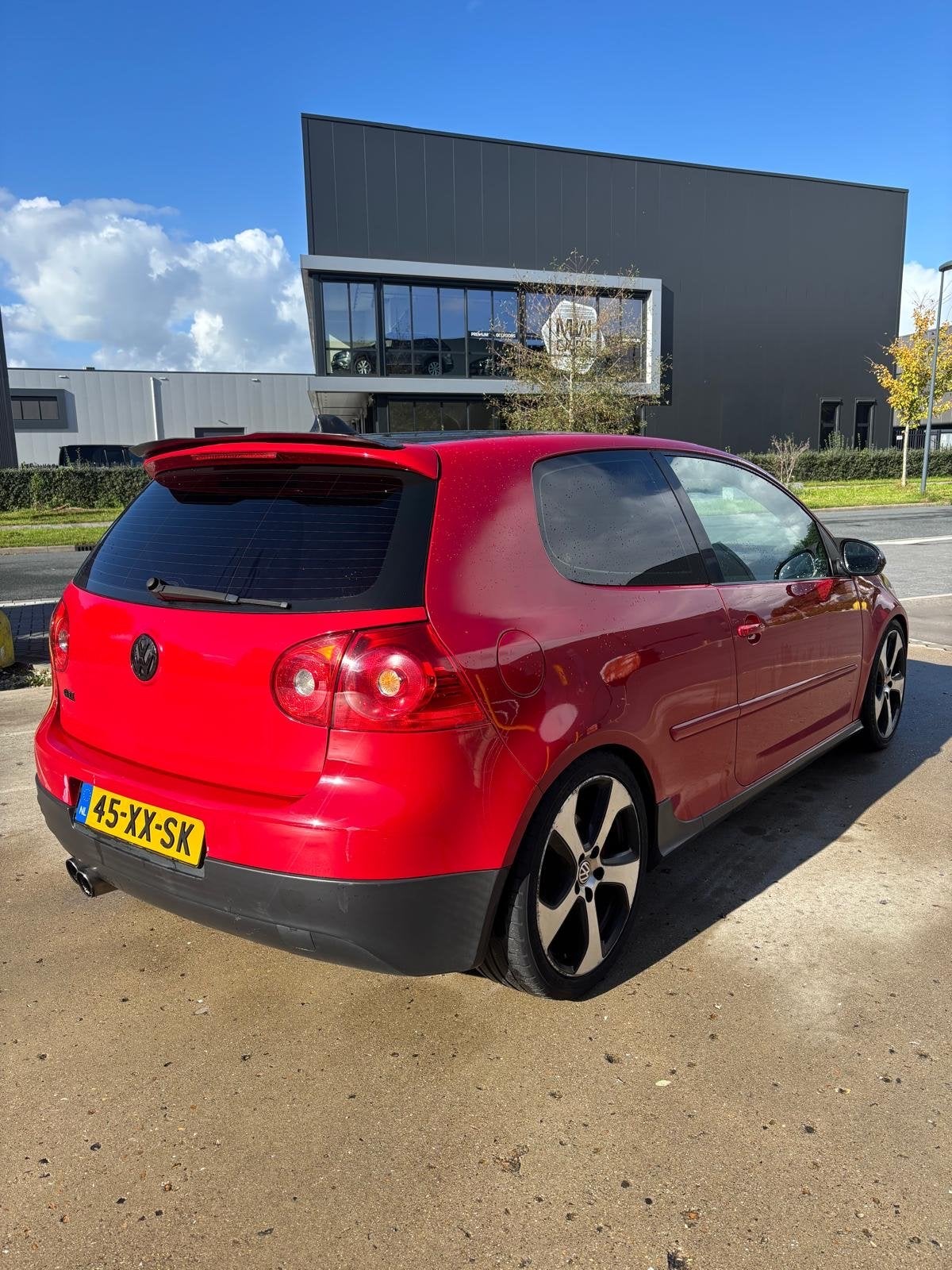 Volkswagen Golf 2.0 GTI 147KW 2007 Rood, Auto's, Stof, 4 cilinders, Origineel Nederlands, Handgeschakeld