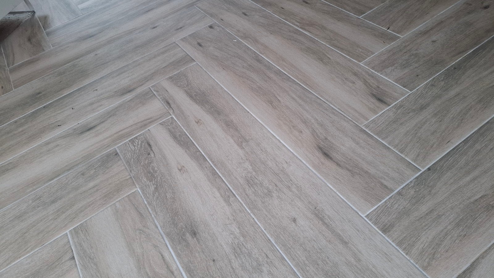 Visgraat  keramisch vloer/ wand houtlook tegels 23.3x 120 cm, Ophalen, 60 cm of meer, Keramiek, Nieuw